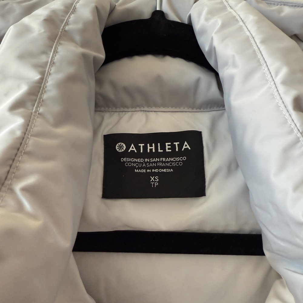 Athleta Light Gray Puffer Jacket - image 2